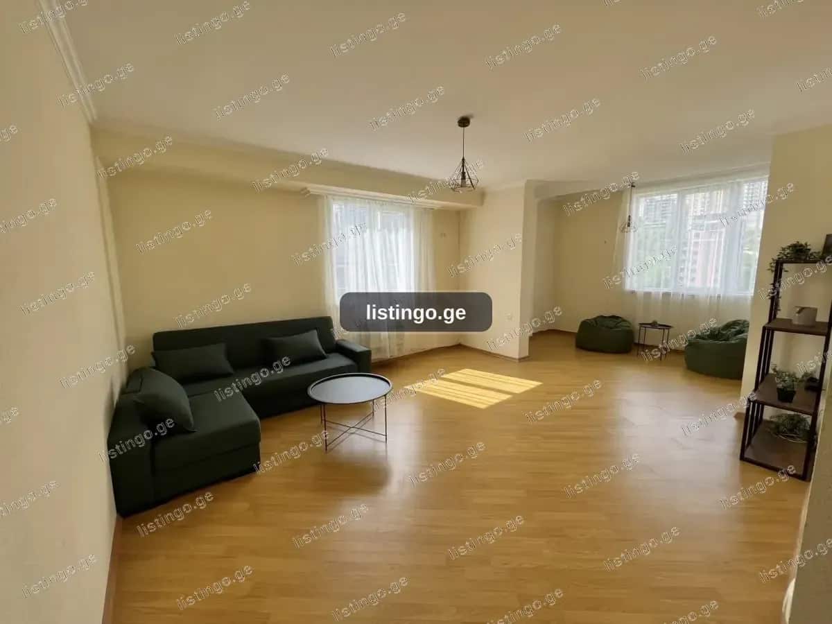იყიდება 2 ოთახიანი ბინა ნუცუბიძის ფერდობზე
